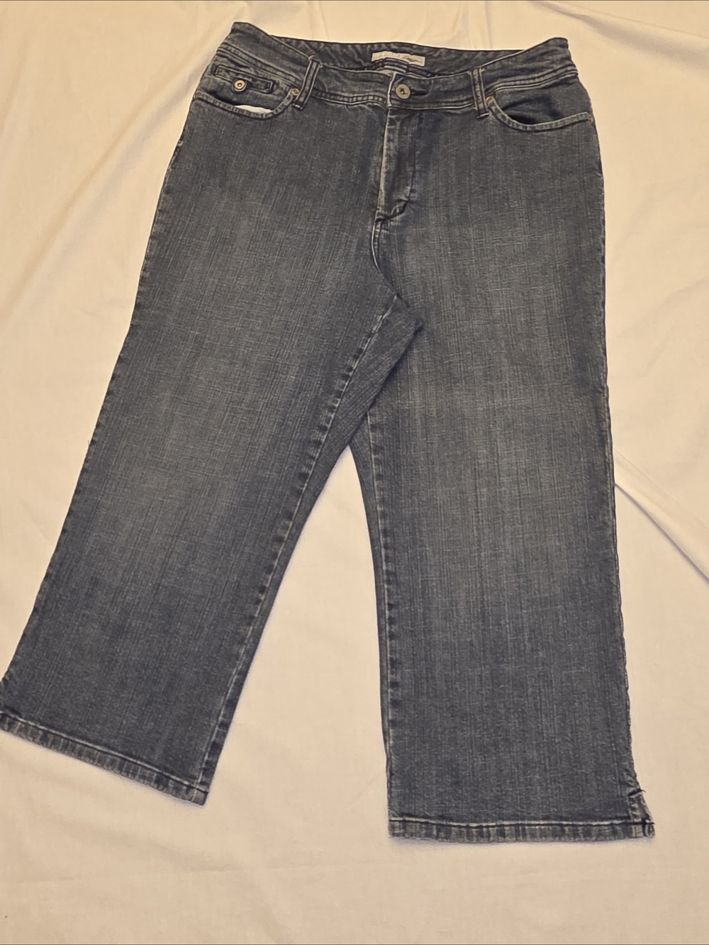 Chico's Platinum Cropped Jeans in Faded Indigo Sz 2 (12)